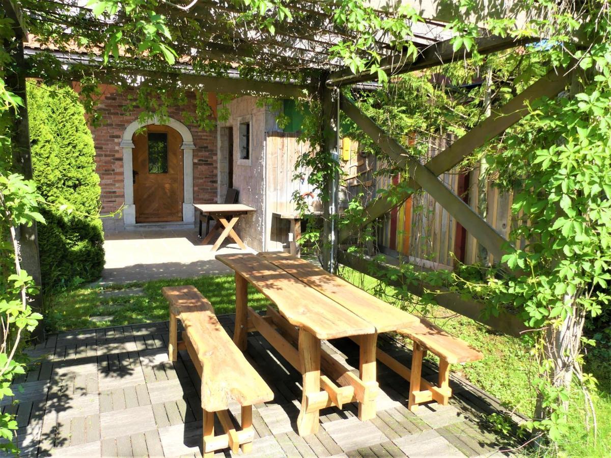 Pension Na Meji Pivka Bagian luar foto