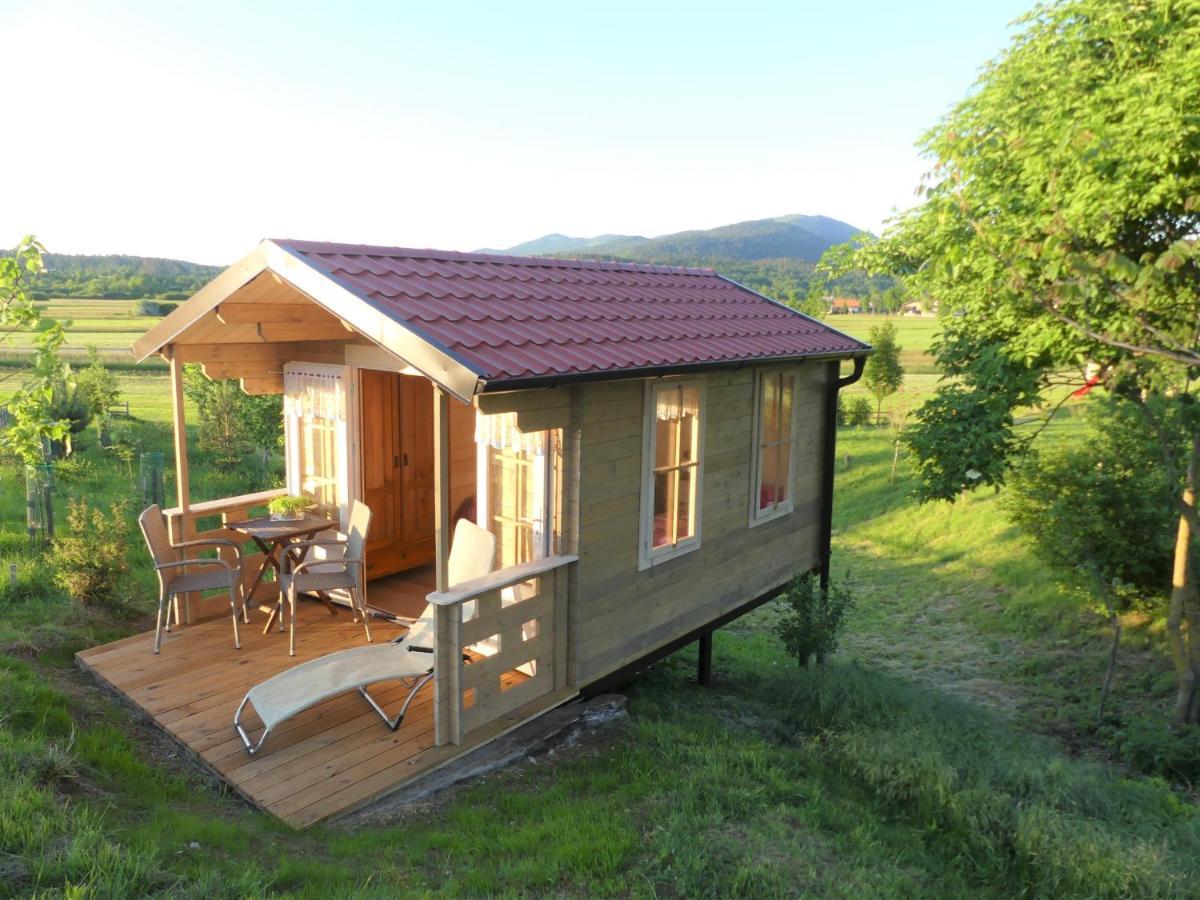 Pension Na Meji Pivka Bagian luar foto